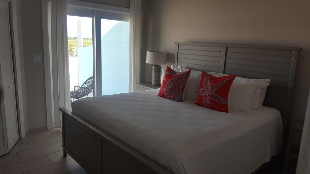 Cape Eleuthera Resort & Marina Freetown Exterior photo